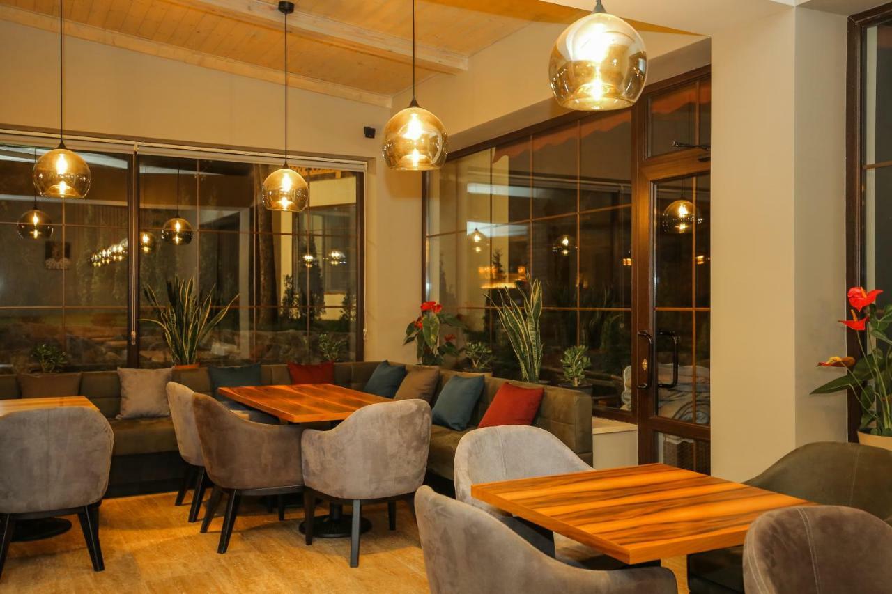 CHALET DILIJAN Hotel&Restauarant Extérieur photo