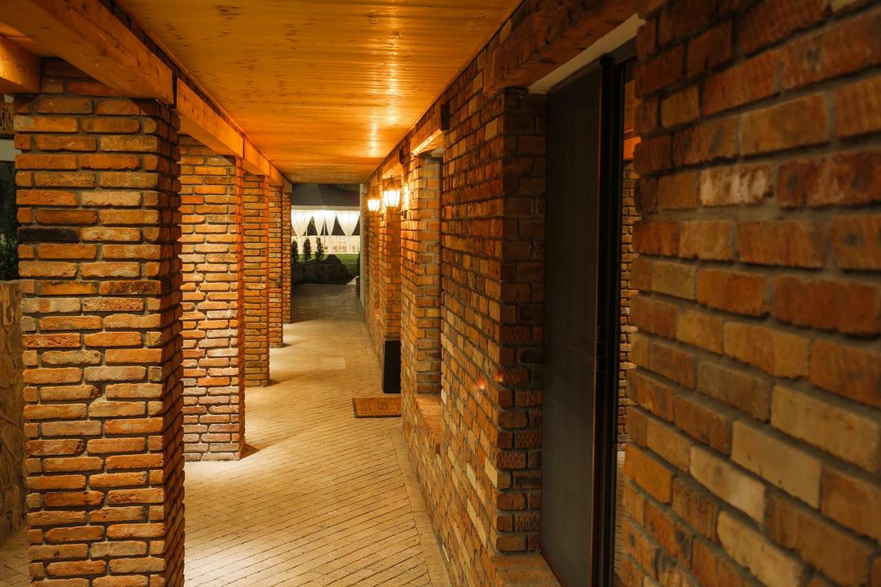 CHALET DILIJAN Hotel&Restauarant Extérieur photo