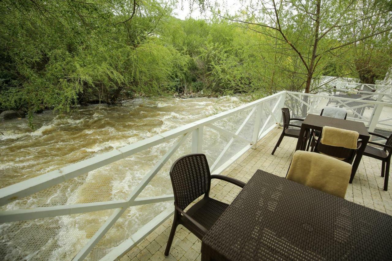 CHALET DILIJAN Hotel&Restauarant Extérieur photo